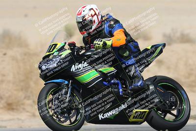 media/Oct-04-2025-CVMA (Sat) [[408bcdd6e4]]/Race 5-Amateur Formula Middleweight/